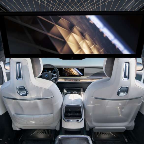 宝马X1宽适内饰空间 宝马X1宽适内饰空间